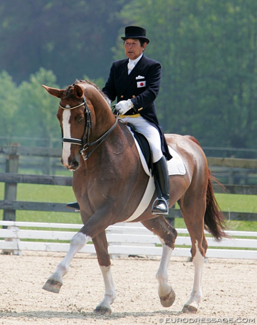 Toshihiko Kiso and Esko at the 2006 CDI Hansbeke :: Photo © Astrid Appels