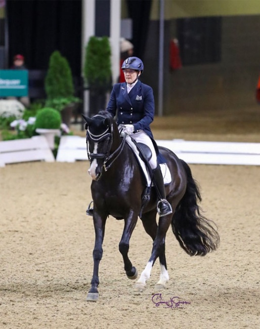 Ruth Shirkey (Region 7) & Wyleigh Princess cantered to victory in the Intermediate I Adult Amateur Freestyle Championship at the 2019 US Dressage Finals :: Photo © Sue Stickle