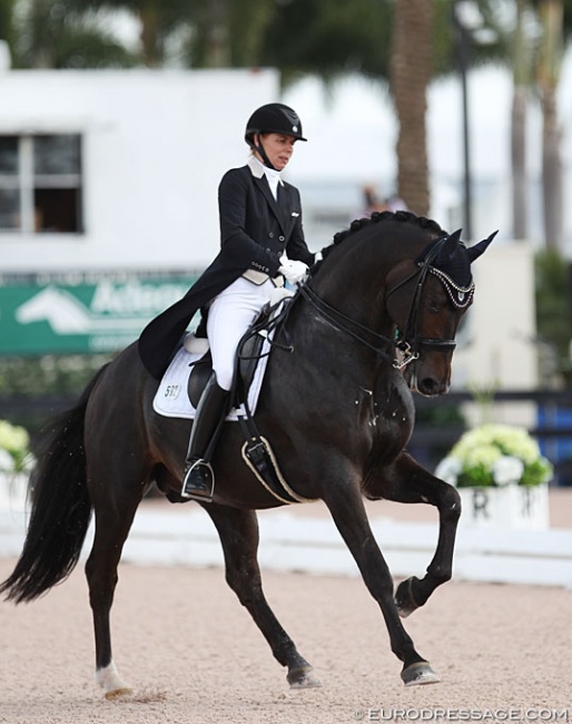 Susan Pape and Eclectisch in Wellington, Florida :: Photo © Astrid Appels