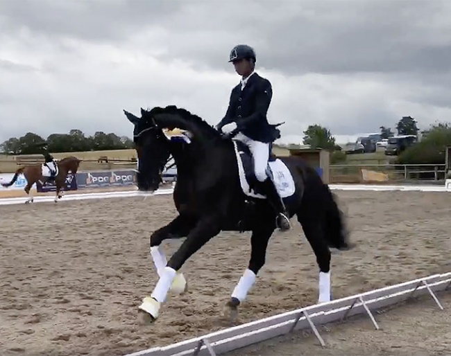 Carlos Caetano and Beuys in the prize giving at the 2020 CDN Pohlheim :: Photo screen shot