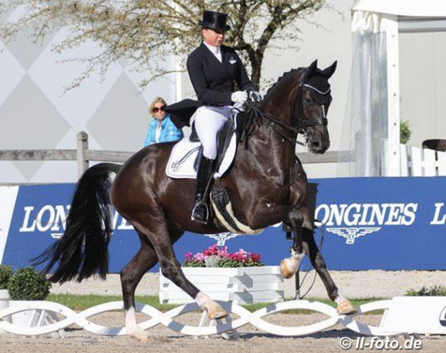 Dorothee Schneider and Lordswood Dancing Diamond at the 2020 German Dressage Championships in Balve :: Photo © LL-foto