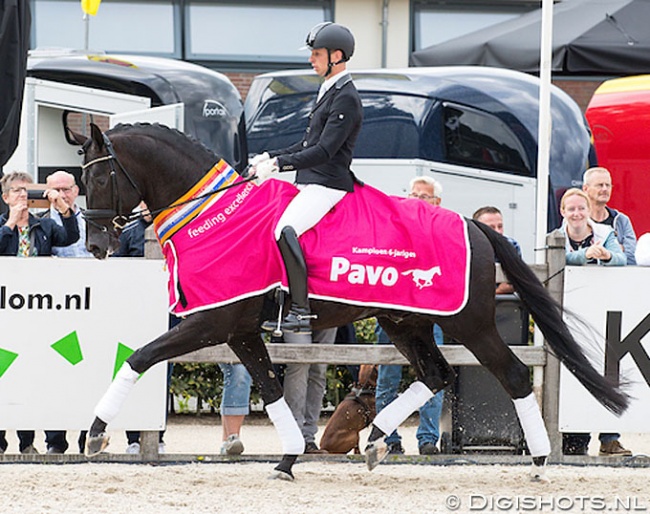 Bart Veeze and Imposantos at the 2019 Pavo Cup Finals :: Photo © Digishots.nl