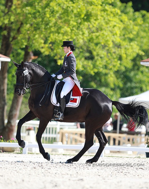Vivian Chang and Nora at the 2015 CDIO Compiègne :: Photo © Astrid Appels