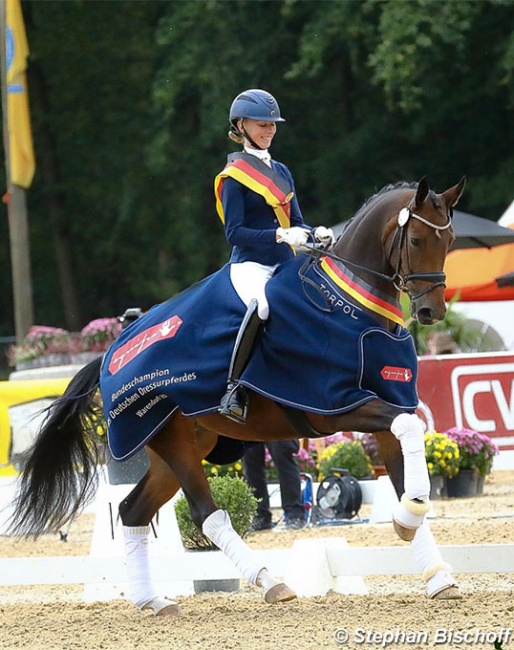 Greta Heemsoth and Sommernacht are the 2020 Bundeschampions in the 5-year old dressage horse finals :: Photo © Stephan Bischoff