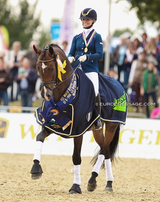 Eva Möller and Sa Coeur at the 2013 World Young Horse Championships :: Photo © Astrid Appels