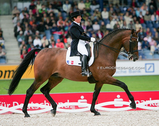 Dominique D'Esme and Roi de Coeur at the 2006 World Equestrian Games :: Photo © Astrid Appels