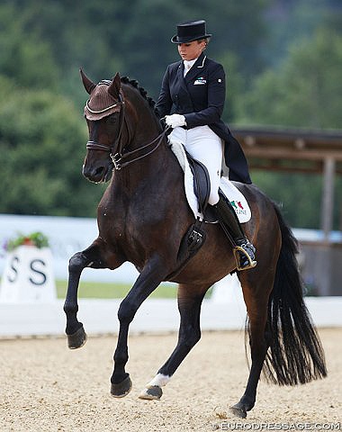 Dorothee Schneider and Fohlenhof's Rock 'n Rose at the 2018 CDI Fritzens