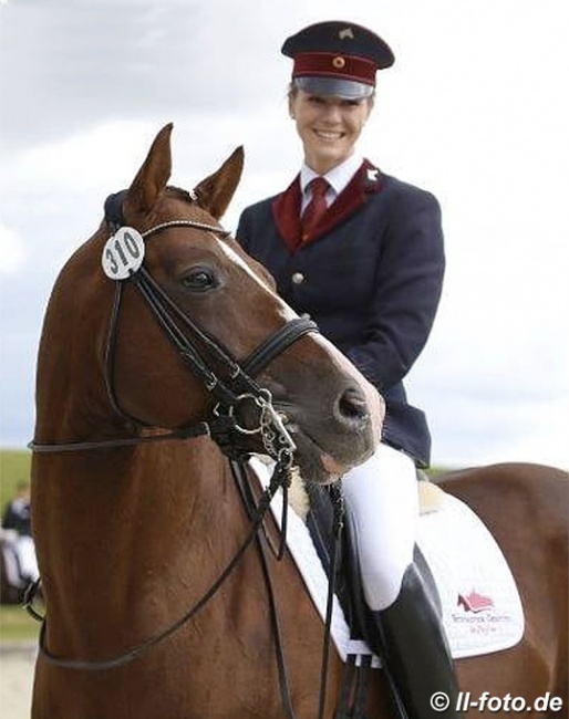 Anna Weilert and Quaterback at the 2016 CDN Werder :: Photo © LL-foto