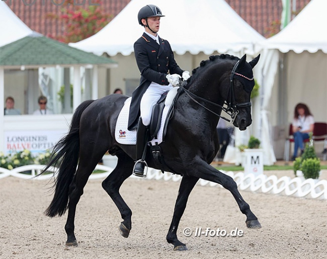 Raphael Netz and Elastico at the 2021 German Under 25 Championships in Balve :: Photo © LL-foto