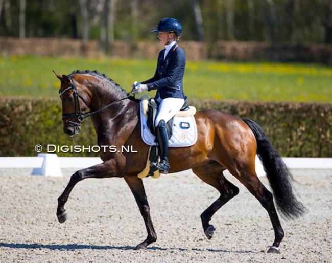 Kirsten Brouwer and Lennoxwaard at the first Dutch WCYH selection trial :: Photo © Digishots
