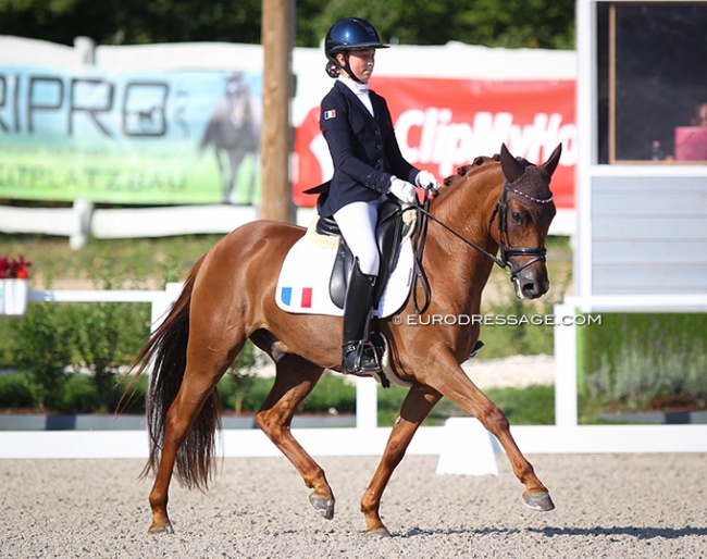 Blanche Carré Pistollet and Dazzling Kid d'Herbord at the 2020 European Pony Championships :: Photo © Astrid Appels