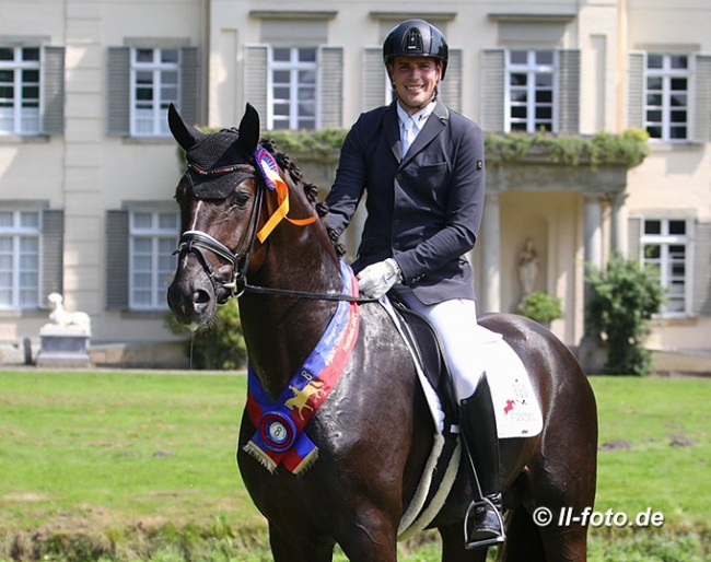 Frederic Wandres and Fashion Prinz at the 2021 Oldenburg Young Horse Championships in Rastede :: Photo © LL-foto