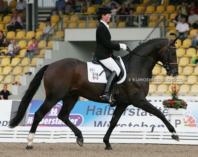 Nicole Kochskämper and Danone I at the 2006 World Young Horse Championships in Verden :: Photo © Astrid Appels