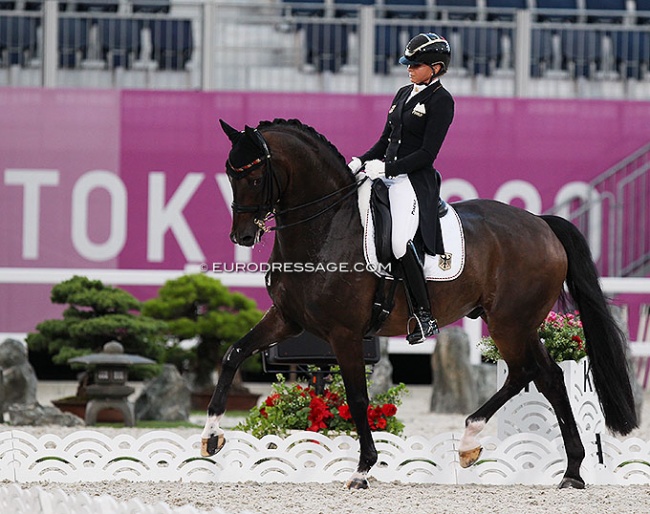 Dorothee Schneider and Showtime at the 2021 Olympics in Tokyo :: Photo © Astrid Appels