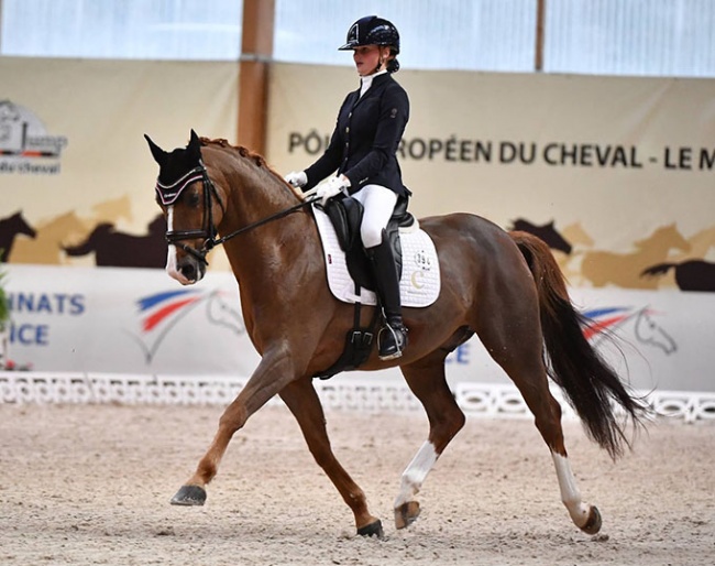 Fleur Weijkamp and Don Amour de Hus win the Children division at the 2020 French Youth Riders Championships :: Photo © Les Garennes