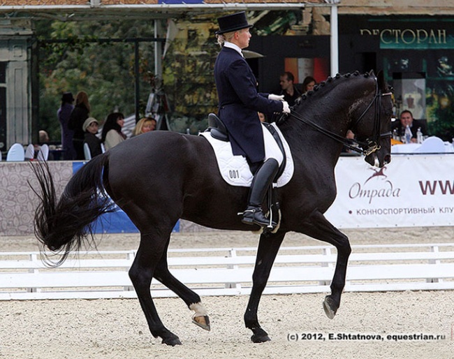 Alexandra Korelova and Baikal competing at Moscow Otrada in 2012 :: Archive photo © E. Shtatnova