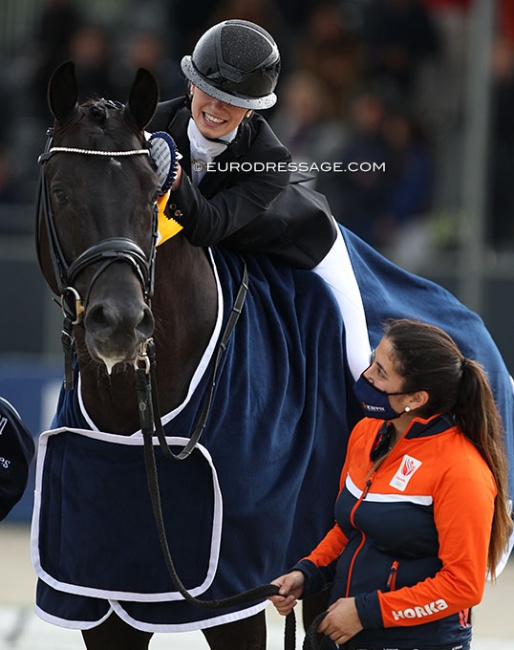 Charlotte Fry and Kjento won the 6-year old title at the 2021 World Young Horse Championships :: Photo © Astrid Appels
