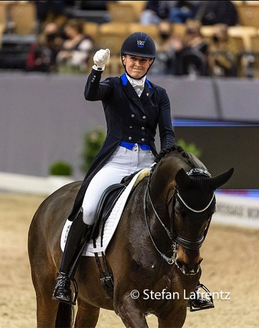 Blue Hors' Nanna Skodborg Merrald on Atterupgaards Orthilia at the 2022 CDI-W Neumunster :: Photo © Stefan Lafrentz