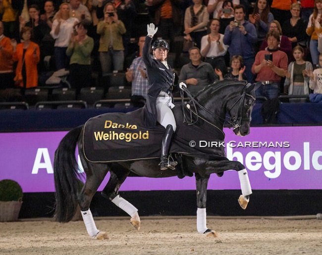 Weihegold retirement ceremony at the 2022 World Cup Finals :: Photo © Dirk Caremans