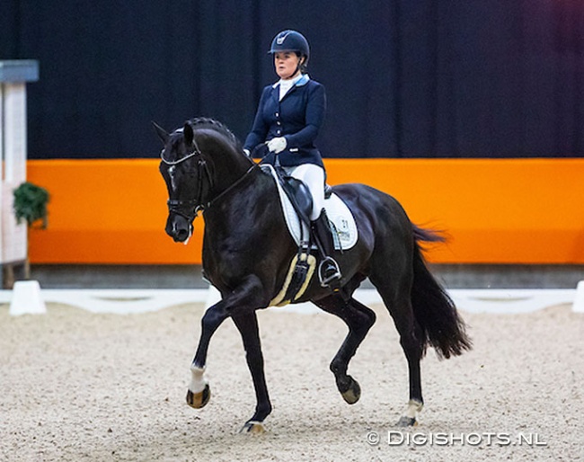 Jennifer Sekreve and Indigro at the 2020 Dutch Indoor Championships :: Photo © Digishots