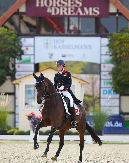British Lara Butler on Kristjan at competing in the main stadium at Hof Kasselmann :: Photo © Astrid Appels