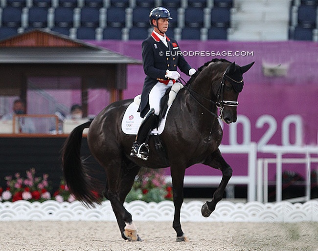 Carl Hester and En Vogue at the 2021 Olympic Games in Tokyo :: Photo © Astrid Appels