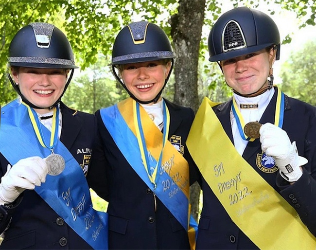 The junior medalists at the 2022 Swedish Dressage Championships: Haid-Bondergaard, Laustsen, Wallqvist