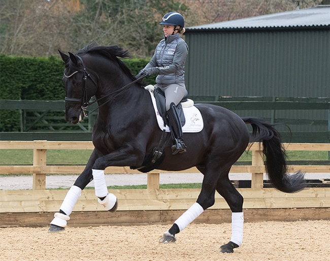 Amy Woodhead and U-Genius :: Photo © Claire Hester