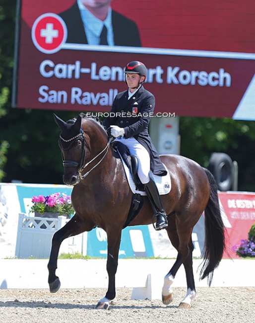 Carl-Lennart Korsch and San Ravallo at the 2022 Aachen Dressage Days in Hagen :: Photo © Astrid Appels