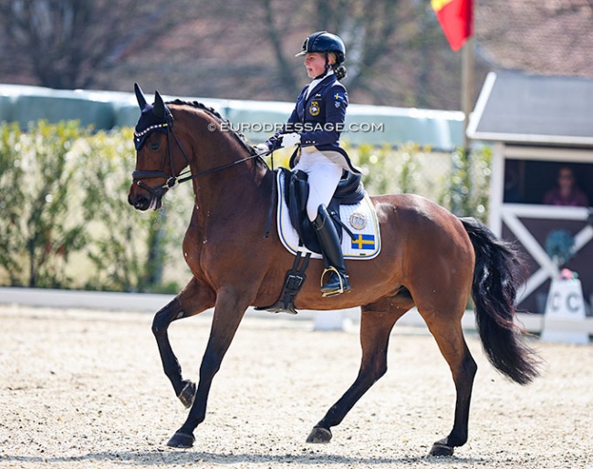 Juni Skobe Rosen on Darthula VH at the 2022 CDI Sint Truiden :: Photo © Astrid Appels