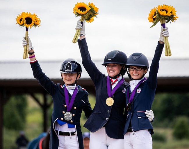 Madison Sumner, Ella Fruchterman, Lexie Kment on the Kur podium at the 2022 North American Junior Riders Championships :: Photo © KGB Creative Group for USEF