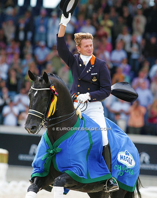 Edward Gal and Totilas win the 2010 CDIO Aachen before winning the 2010 World Equestrian Games :: Photo © Astrid Appels