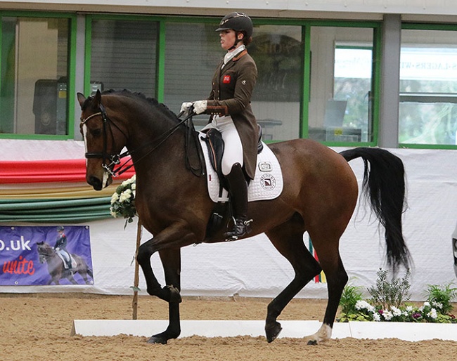 Becky Moody and Famke PF :: Photo © private