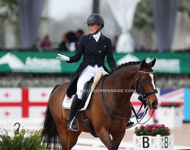 Lisa Marriott on Valucio DH Z at the 2022 CDI Wellington in Florida :: Photo © Astrid Appels