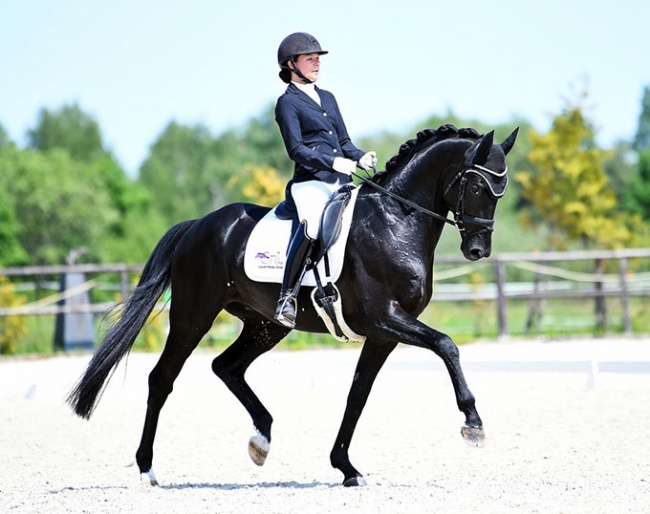 Joanna Tragarz and Magically Painted Black EVO :: Photo © Maria Leszczynska
