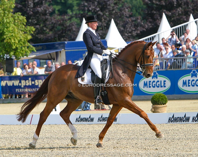 Heike Kemmer and Bonaparte at the 2005 European Championships :: Photo © Astrid Appels