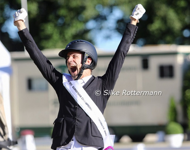 Rihards Snikus jubilates as he's won individual gold at the 2023 European Para Dressage Championships :: Photos © Silke Rottermann