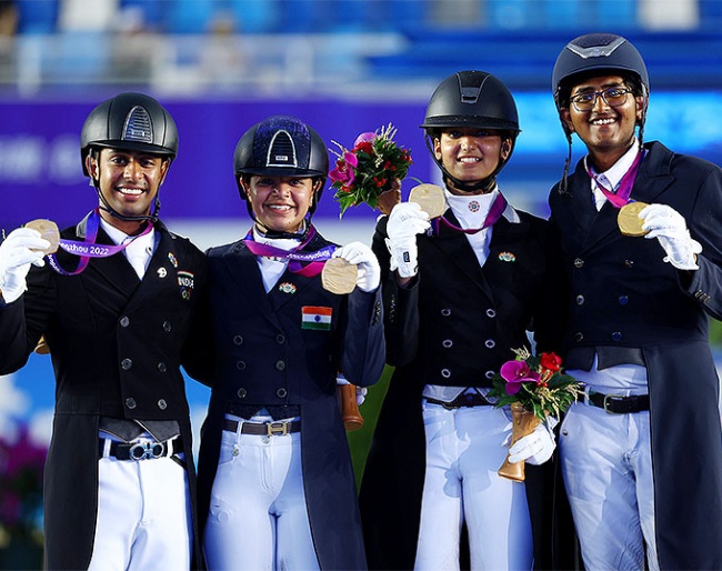 The gold medal winning Indian team with Agarwalla, Hajela, Singh, and Chhedda at the 2023 Asian Games :: Photos © EI/Yong Teck Lim