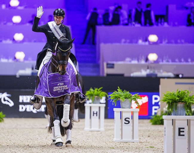 Frederic Wandres and Bluetooth OLD win the World Cup qualifier in Lyon :: Photo © Leanjo de Koster