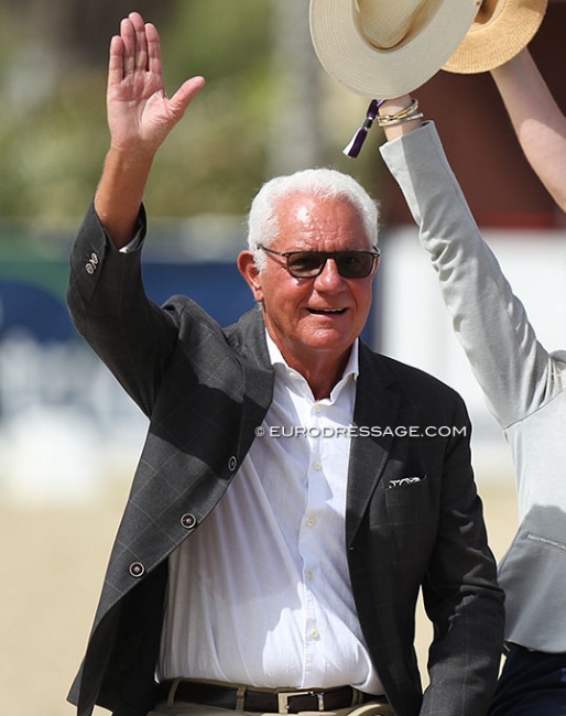 Gotthilf Riexinger waves goodbye to his job as a 5* dressage judge :: Photo © Astrid Appels