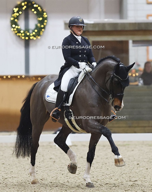 Niina Nilosaari and Quentano at the 2022 CDI Kronenberg Indoor :: Photo © Astrid Appels