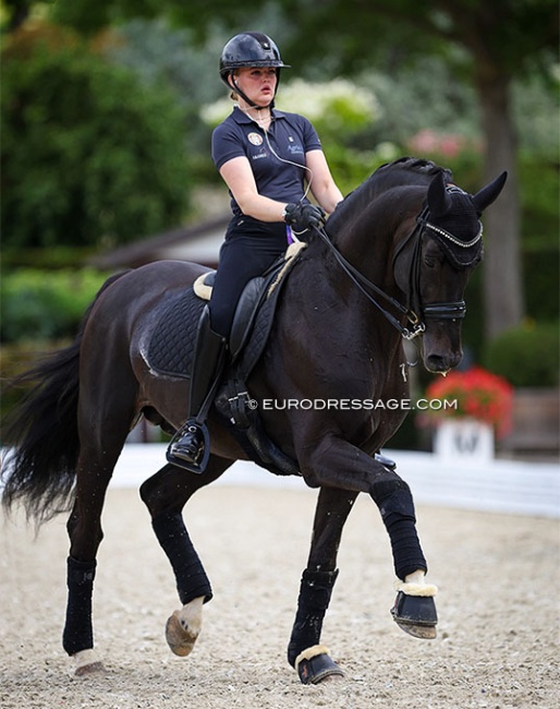 Emma Lokken schooling Mr Gold G at the 2023 European Junior Riders Championships :: Photo © Astrid Appels