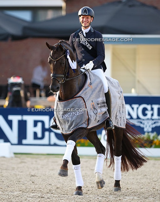 Bart Veeze and Red Viper win the 5-YO Finals at the 2024 World Young Horse Championships :: Photo © Astrid Appels