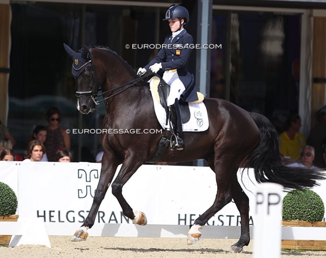 Natalia Bacariza Danguillecourt and Dhannie at the 2021 European Junior Riders Championships :: Photo © Astrid Appels