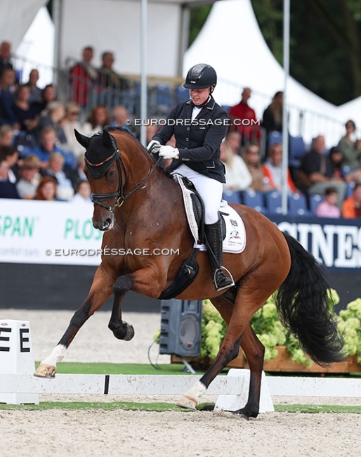 Ann-Christin Wienkamp and Füchtels Indigo at the 2023 World Young Horse Championships :: Photo © Astrid Appels