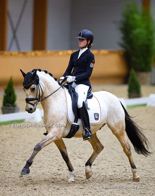 Lotta Beckmanns and Dragon Kiss at their CDI debut at the 2022 CDI Kronenberg Indoor :: Photo © Astrid Appels