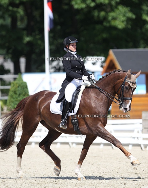 Jazmin Yom-Tov and Duna Luna at the 2017 CDI Roosendaal :: Photo © Astrid Appels