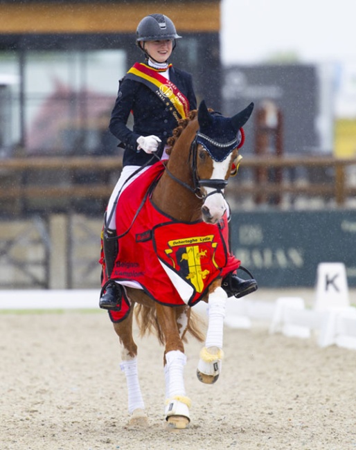 Helena Theeuwes and Matteo win gold in the FEI pony division at the 2025 Belgian Dressage Championships in Lier :: Photos © Digishots
