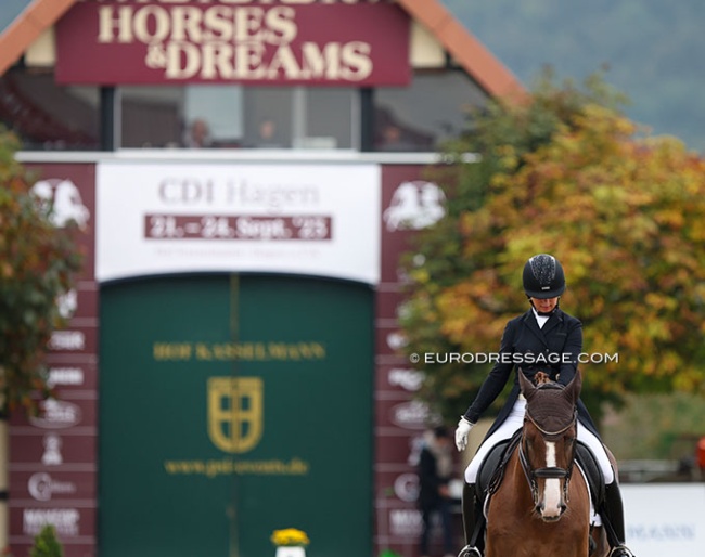 Dressage action in the autumn at the 2025 Covalliero Dressage Days at Hof Kasselmann in Hagen :: Photo © Astrid Appels
