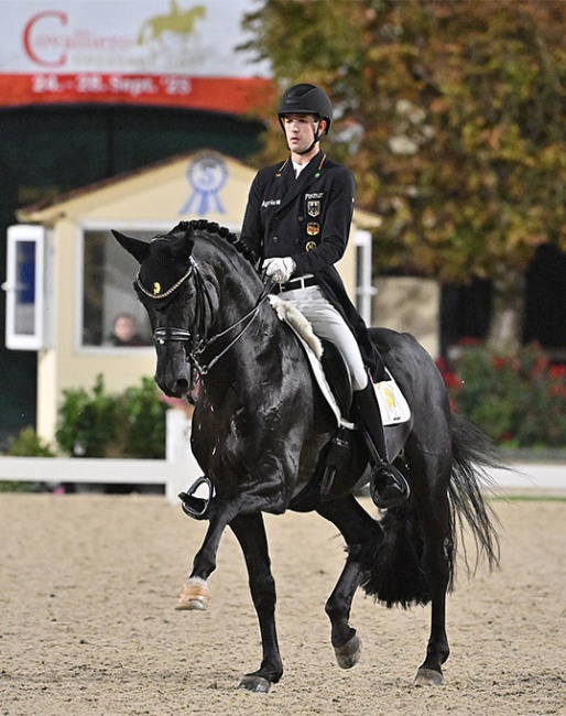 Moritz Treffinger and Cadeau Noir win the 2025 Piaff Forderpreis Finals at the 2025 Covalliero Dressage Days :: Photo © Ruchel